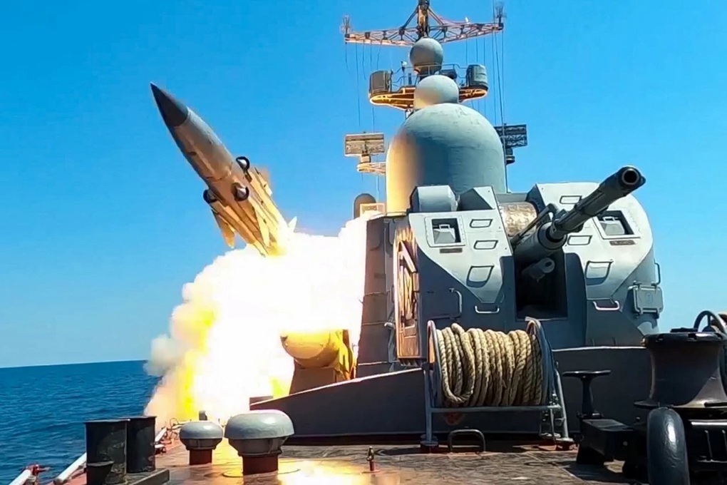 800 tên lửa Nga tập kết ở Crimea, lên dây cót cho trận chiến mùa đông - 1