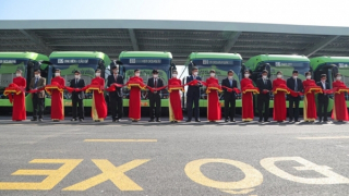 Xe buýt điện đầu tiên lăn bánh tại Hà Nội, giá vé từ 7.000 đồng